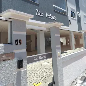  Apartamento Residencial Valente