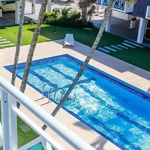  Apartamento Apto A 70 Metros Da Praia, Piscina, 03 Ar Condicionados, Vaga De Garagem